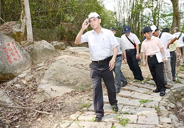 修打石文化區龍騰古道縣府爭取經費(圖)