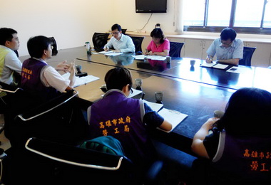 正義油品資遣員工 勞工局入廠查訪(圖)