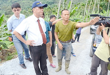 會勘七股林道路 林明溱：迅速修復(圖)