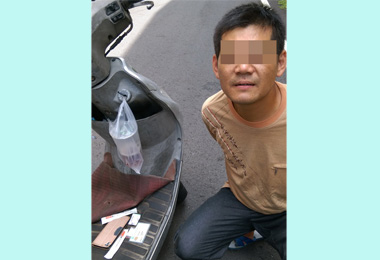 毒蟲見警掉頭逃衝進死巷遭逮(圖)