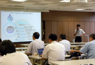中港加工區辦面板光電研討會(圖)