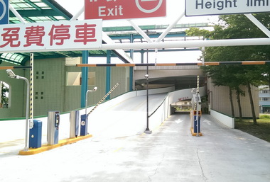 興達港停車場提供免費停車及自行車借用(圖)