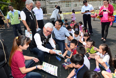 防治登革熱縣府三長全縣走透透(圖)