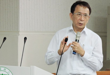 晟德大藥廠董事長林榮錦受邀中醫大演講(圖)