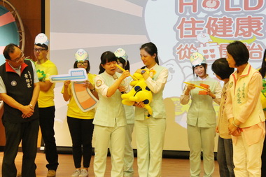 高雄醫大辦宣導提升國人口腔保健觀念(圖)