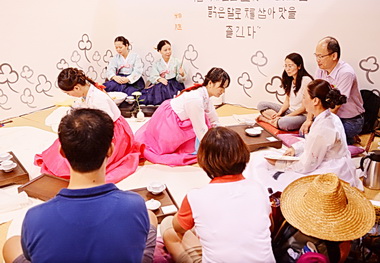 世界茶業博覽會千人茶會登場(圖)