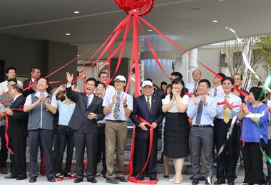 明道中學歡度46周年校慶(圖)