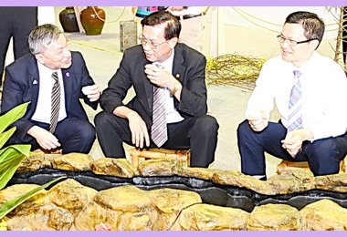 三縣市首長移師茶博會 代言農特產(圖)