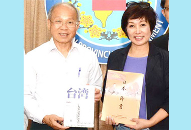 蘇麗蓉提議建交加拿大魁北克(圖)