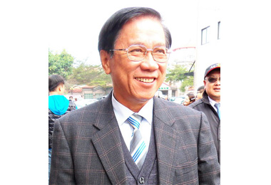 縣長就任滿一年要再提高效率(圖)