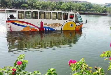 元旦連假 鴨子船在愛之船國賓站營業(圖)