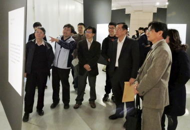 中醫大辦病態美學病理切片影像展(圖)