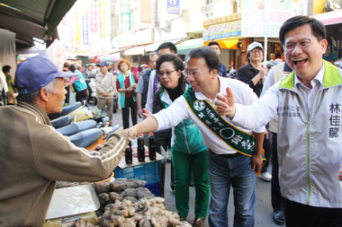林佳龍盼謝志忠駐中央為山城爭取資源(圖)