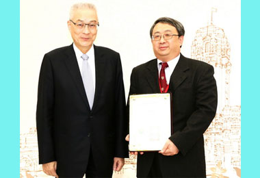 南投醫院助弱勢 獲國家品質標章(圖)