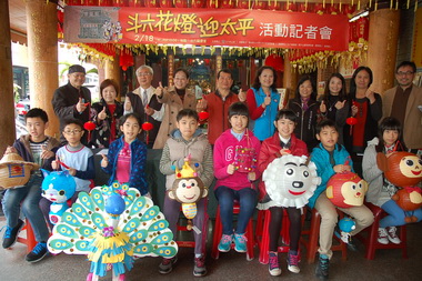 千盞花燈迎太平 老街濃濃元宵味(圖)