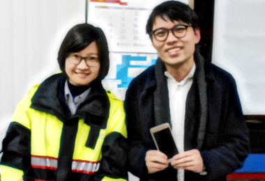 香港客掉手機女警助找回(圖)