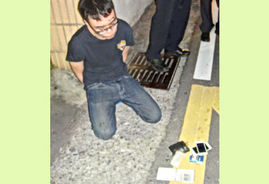 大膽通緝犯至警所探視毒犯遭逮(圖)