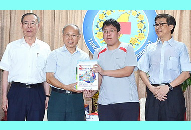 增加國際觀 南開學生參訪省府(圖)