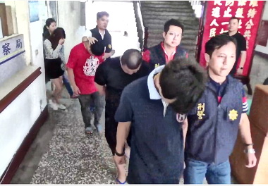 紅龍魚買賣變調嫌犯po網意圖脫罪(圖)