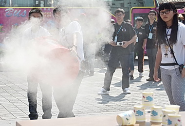 科普列車抵水里 科學日熱絡起動(圖)