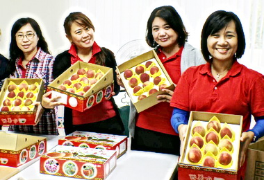 水蜜桃第二波促銷在原住民主題公園(圖)