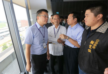 立委考察清泉崗機場擬出多項結論(圖)