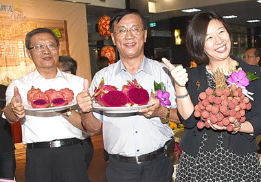 促銷三大水果縣府：卯足力道(圖)