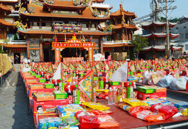 清水紫雲巖辦普渡(圖)