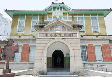 苗彰雲高鐵一日行2000有找(圖)