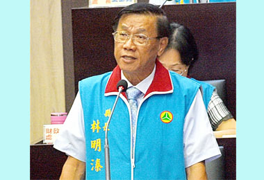 重陽敬老金 縣府調降至65歲(圖)