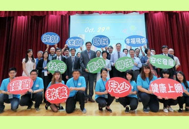 亞大調查：房間擺電腦多有不良上網行為(圖)