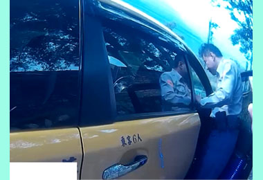 義警通報和平警順逮逃逸外勞(圖)