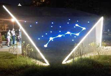 西子灣智慧候車亭浪漫啟用(圖)