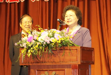 慶祝醫師節陳菊：感謝專業貢獻(圖)