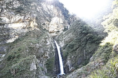 棧道完工 雙龍瀑布賞瀑更便利(圖)