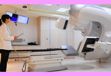 真光刀治療乳癌可保住乳房(圖)