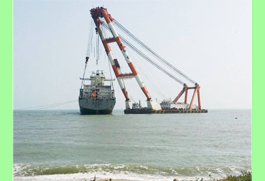 擱淺金門2個月港泰台州輪終脫困(圖)