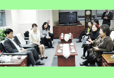 陳菊率團參訪釜山推動郵輪發展契機(圖)