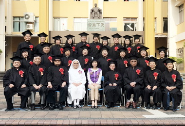 太平長青學苑結業 1247學員獲頒證書(圖)