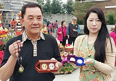 3D彩繪七星廁 紫南宮金雞年更精彩(圖)