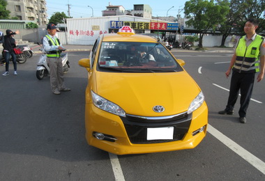 計程車未按表收費交通局加強取締(圖)