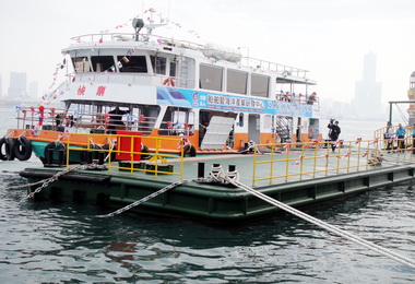 渡輪引擎換新裝新造躉船安全再升級(圖)
