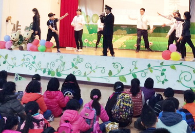 寒假國際英語生活營 弱勢學童免費參加(圖)