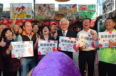 社區動員做2017花燈 創意十足(圖)