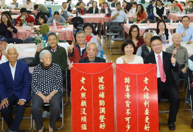 中市老人健保補助排富再推七項擴大服務(圖)