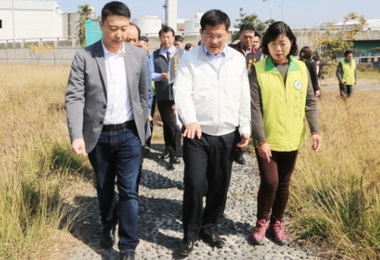 林佳龍視察文中二用地建幼兒園(圖)