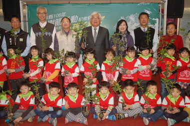 慶祝植樹節雲林植下綠色天空(圖)