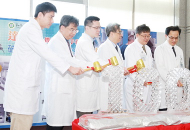 達文西手術破千例第四代系統啟用(圖)