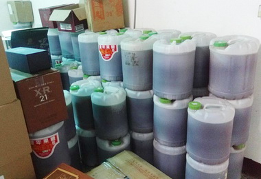 清水警破獲大量假酒(圖)