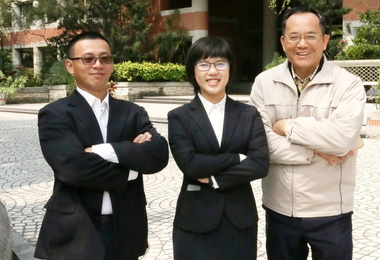 入選草根大使張雯雅、丁茂琳前往美國交流(圖)